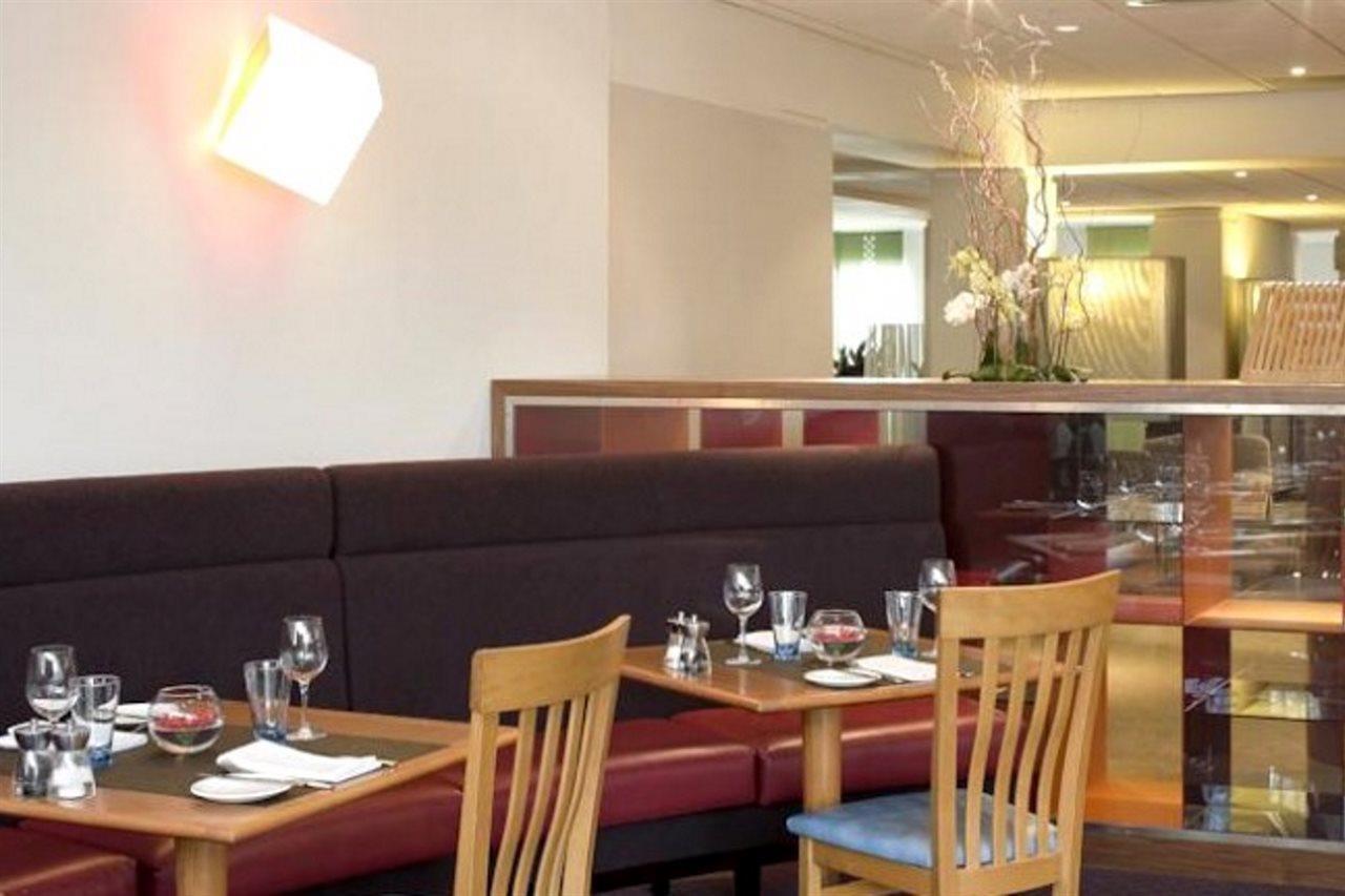 Premier Inn Wolverhampton City Centre מראה חיצוני תמונה