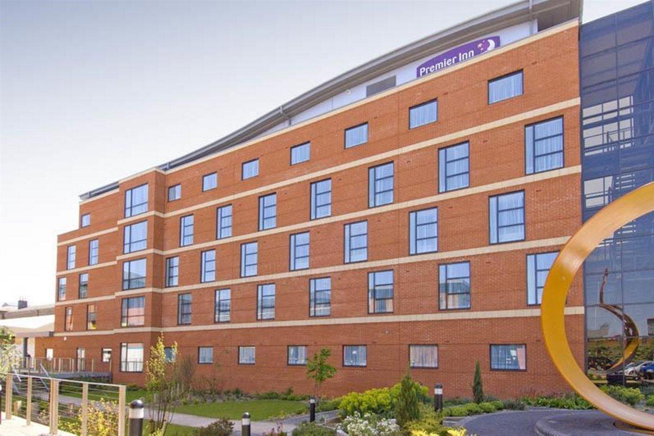 Premier Inn Wolverhampton City Centre מראה חיצוני תמונה