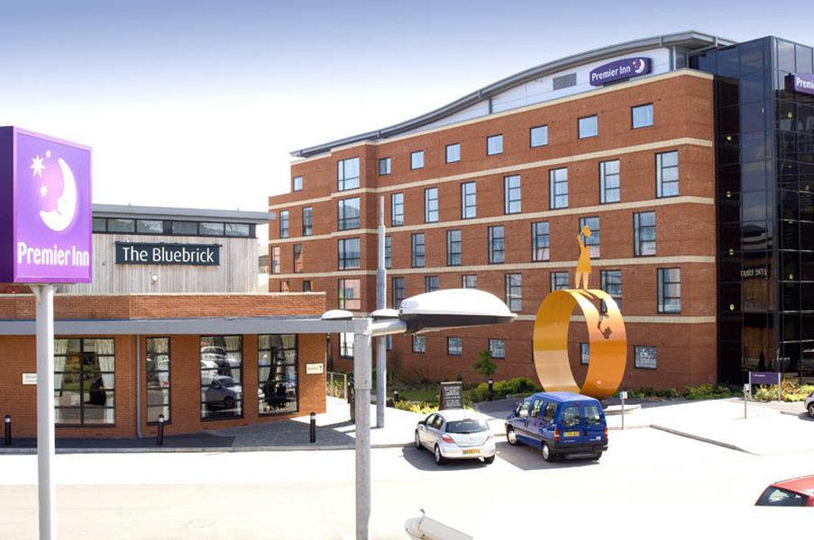 Premier Inn Wolverhampton City Centre מראה חיצוני תמונה